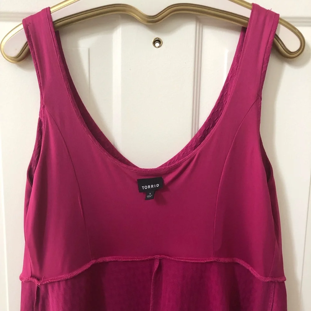 Torrid Fit & Flare Dress Size 1 w/Lined Bodice & Wide Scoop Back - Picture 5 of 9